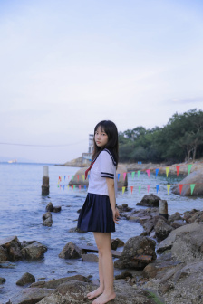 娇小美女被黑人壮汉